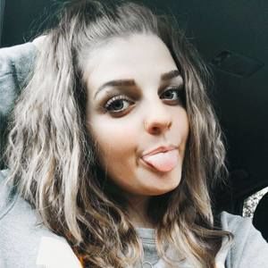 Meet your Posher, Madi